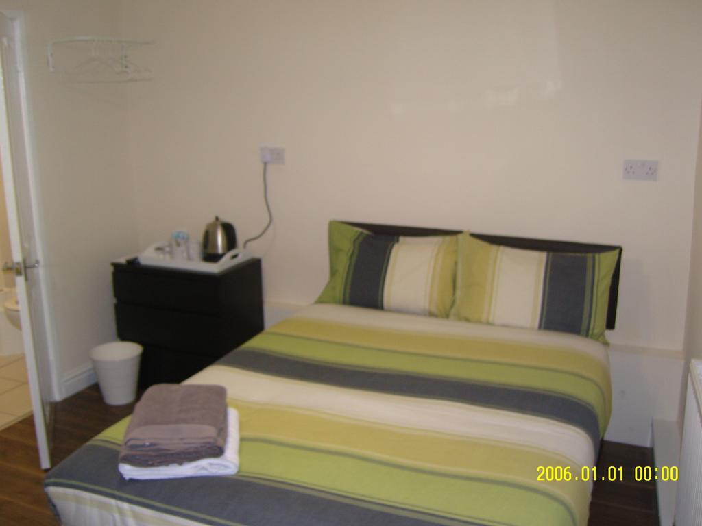 The Kop View Hotell Liverpool Exteriör bild