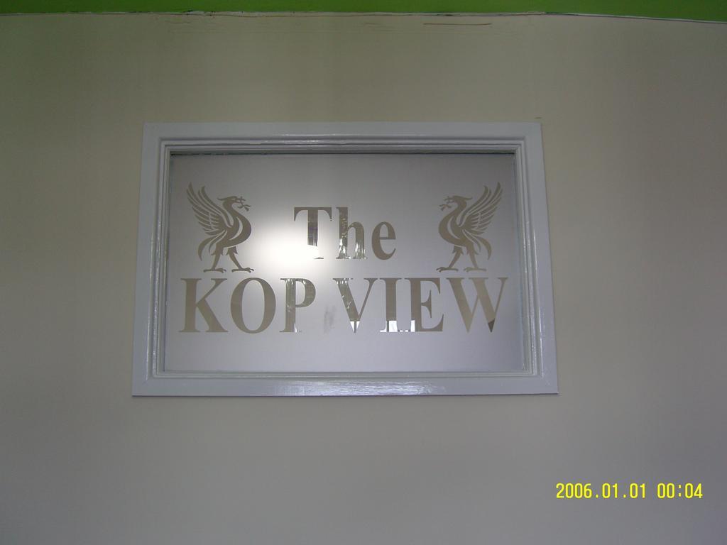 The Kop View Hotell Liverpool Exteriör bild