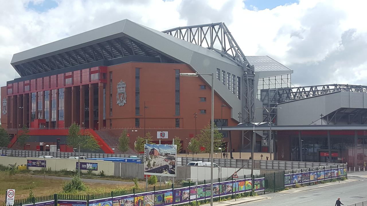The Kop View Hotell Liverpool Exteriör bild
